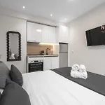 Terra Suites, Nilie Hospitality Mgmt 3*