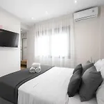 Terra Suites, Nilie Hospitality Mgmt Lejlighedshotel