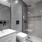 Terra Suites, Nilie Hospitality Mgmt Lejlighedshotel
