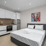 Terra Suites, Nilie Hospitality Mgmt Lejlighedshotel 3*