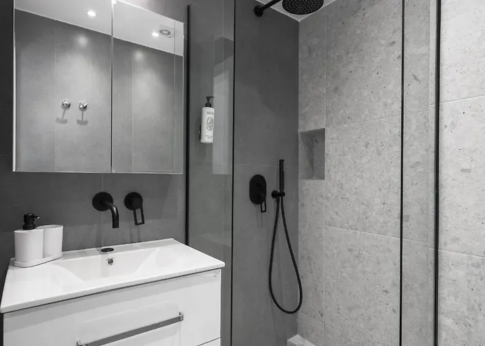 Terra Suites, Nilie Hospitality Mgmt Lejlighedshotel