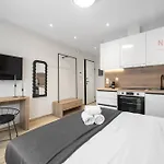 Terra Suites, Nilie Hospitality Mgmt סלוניקי