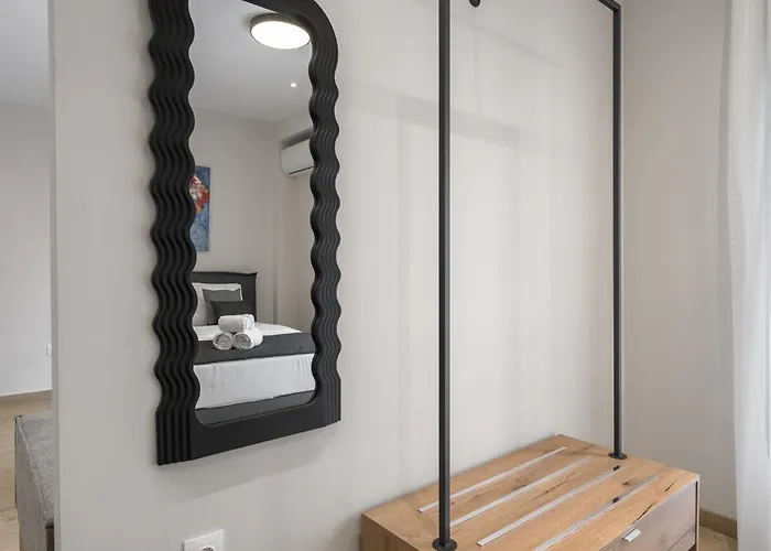 Terra Suites, Nilie Hospitality Mgmt