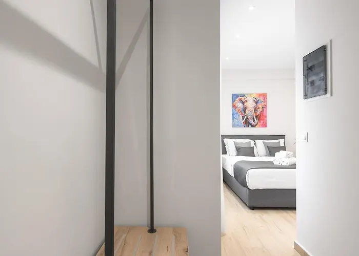 Terra Suites, Nilie Hospitality Mgmt Apart Otel