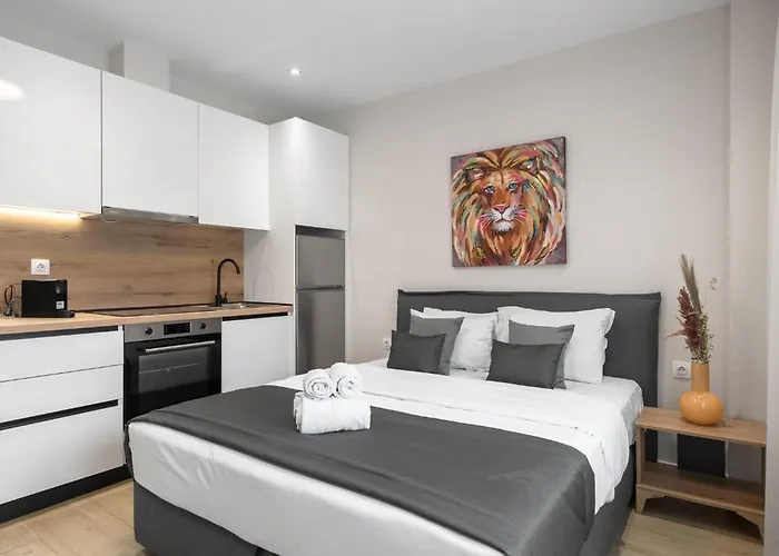Terra Suites, Nilie Hospitality Mgmt